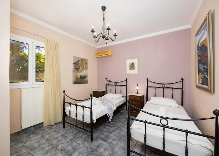 Villa Penelope Sea View